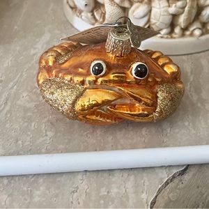 - NWT CRAB LOUIE CHRISTMAS ORNAMENT